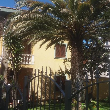 Valentina'S Garden House Otel Triei Dış mekan fotoğraf